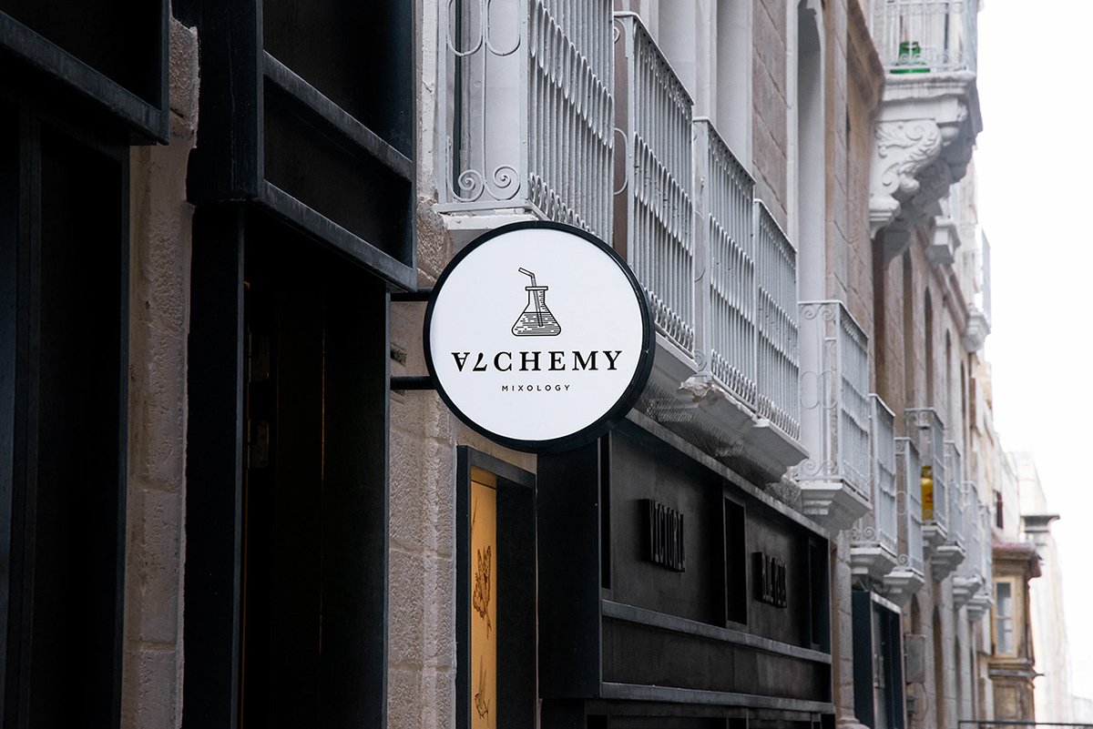 Alchemy Bar雞尾酒酒吧品牌設(shè)計(jì)欣賞,酒吧品牌設(shè)計(jì)，餐飲品牌設(shè)計(jì)，酒吧品牌策劃，酒吧品牌全案策劃，餐飲品牌策劃，深圳品牌設(shè)計(jì)，深圳品牌策劃，深圳品牌全案策劃，深圳品牌形象塑造，深圳包裝設(shè)計(jì)的，左右格局