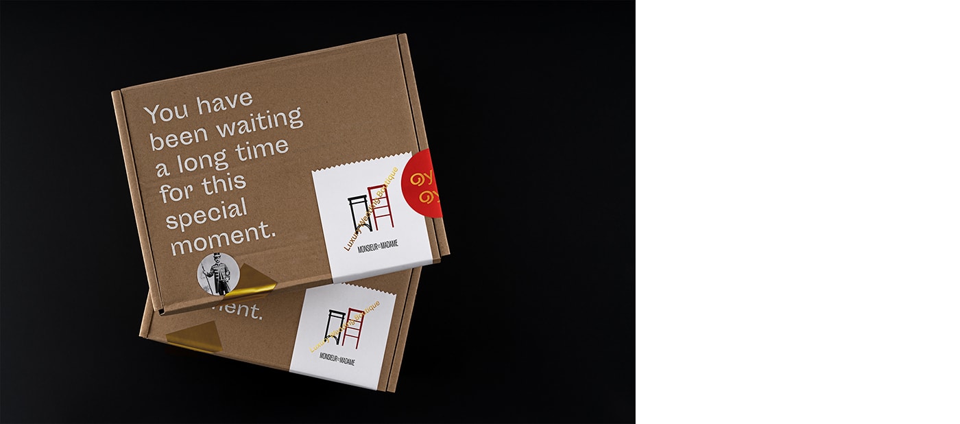 國外時尚創(chuàng)意邀請函品牌形象設(shè)計案例，品牌形象設(shè)計，時尚品牌設(shè)計，品牌設(shè)計公司，深圳品牌設(shè)計，左右格局